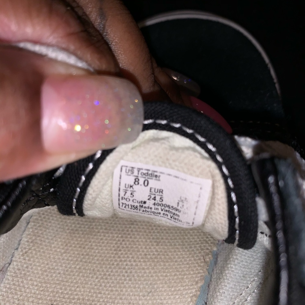Toddler vans size 8
